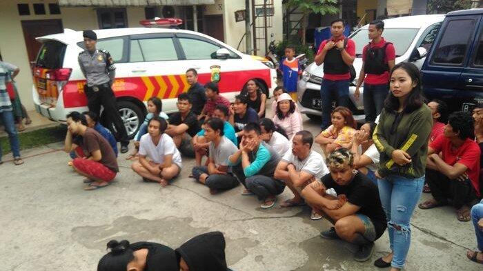 Alasan Kampung Peninggaran Digerebek Polisi di Pagi Hari