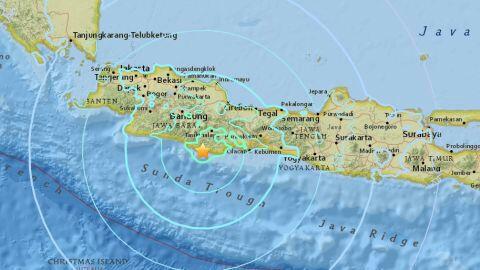 Gempa Tasikmalaya, Laut di Cilacap Mulai Surut