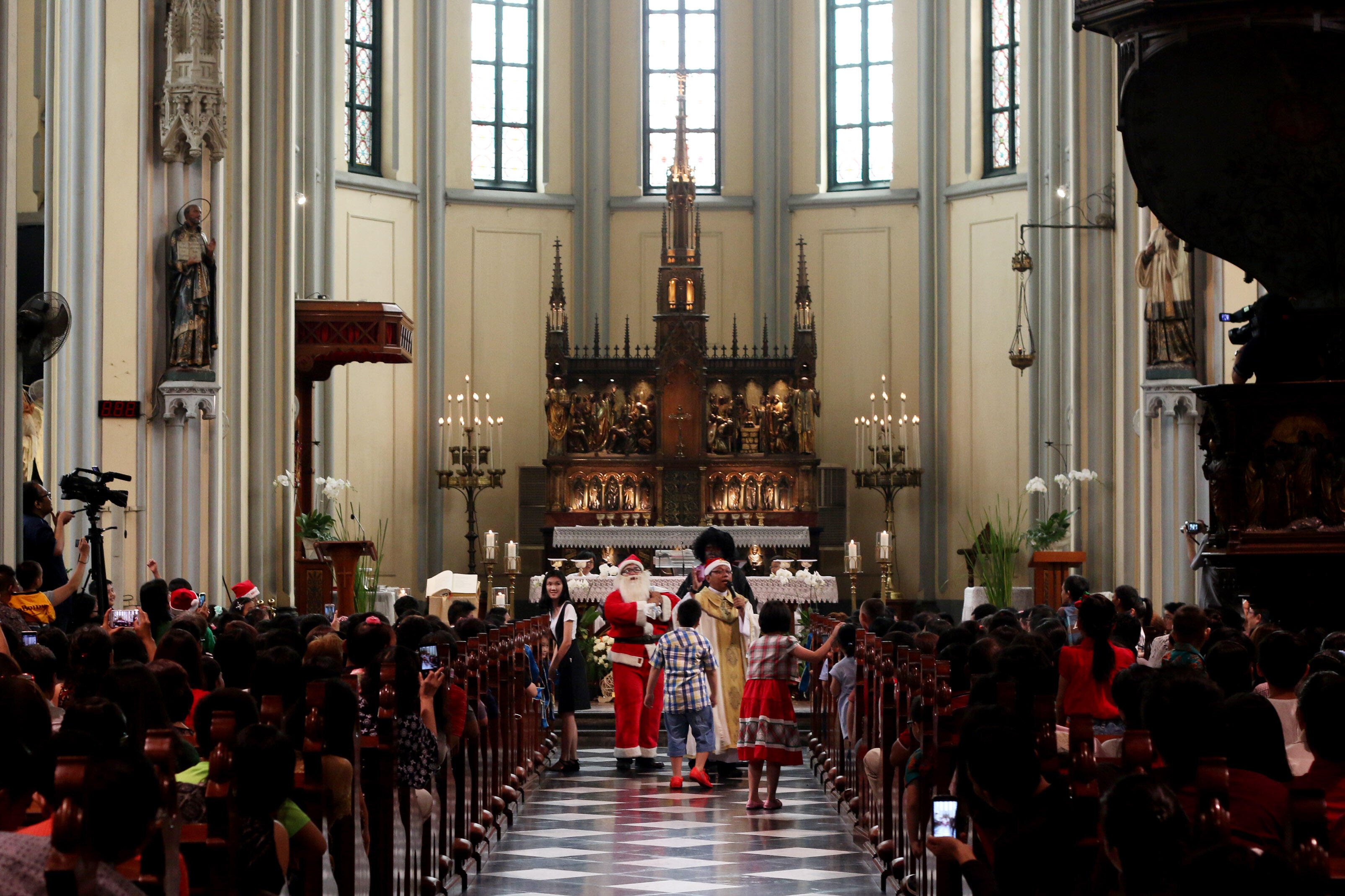 Natal Harus Jadi Momentum Indah