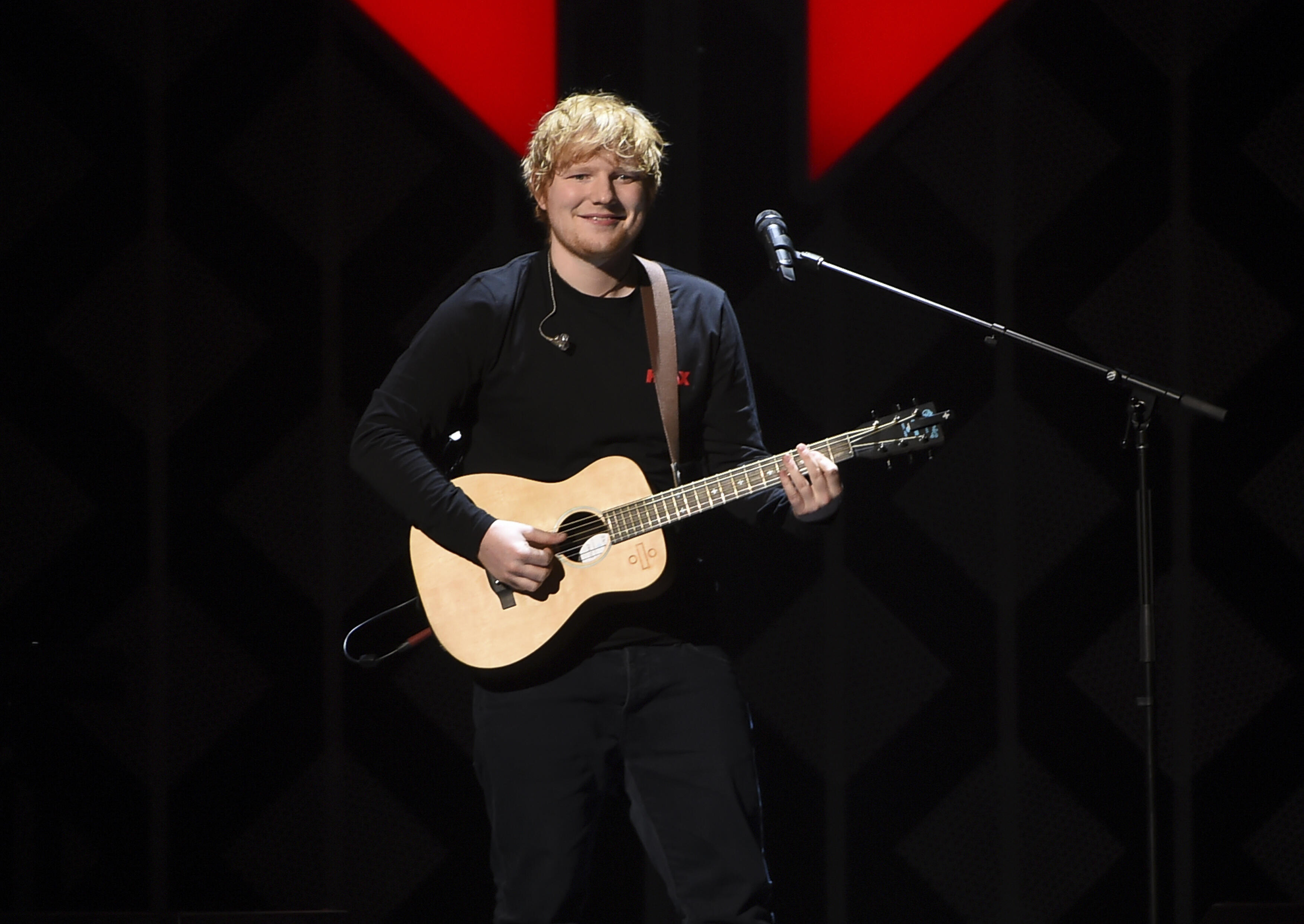 Ed Sheeran Duet dengan Andrea Bocelli