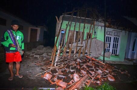 Gempa 6,9 SR, Warga Cipatujah Mengungsi ke Dataran Tinggi