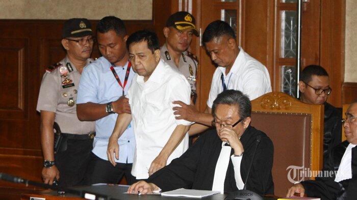 Tiga Nama Penting yang Mendadak Hilang dalam Dakwaan Setya Novanto, Kenapa?
