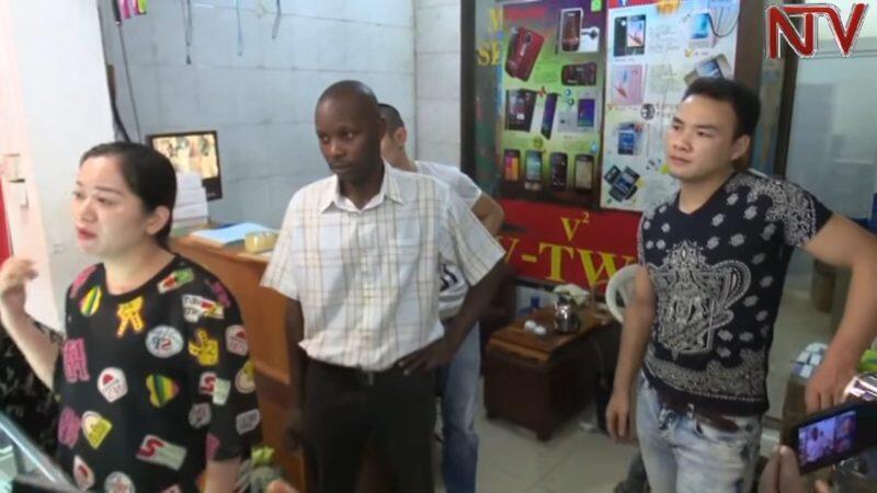Pekerja-Pekerja China Di Uganda Sering Hamili Wanita Lokal Dan Pergi Begitu Saja