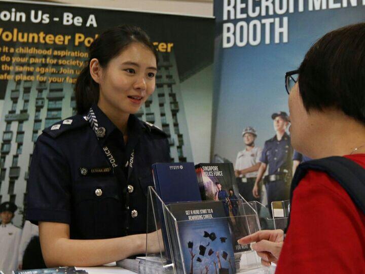 &quot;Hot Police Ladies&quot; Di Beberapa Negara ASEAN Ini Bakal Membuat Gansis Rela Ditangkap