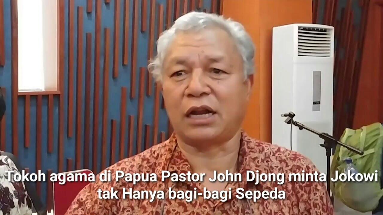 Tokoh Papua Minta Jokowi Tak Hanya Kasih Kuis dan Bagi-Bagi Sepeda