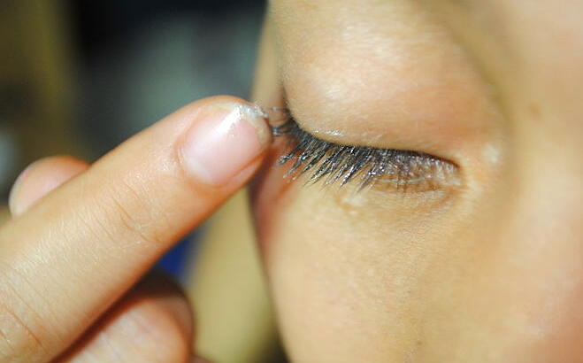 Bahaya di Balik Mitos Kecantikan, Be Careful before You Do These!