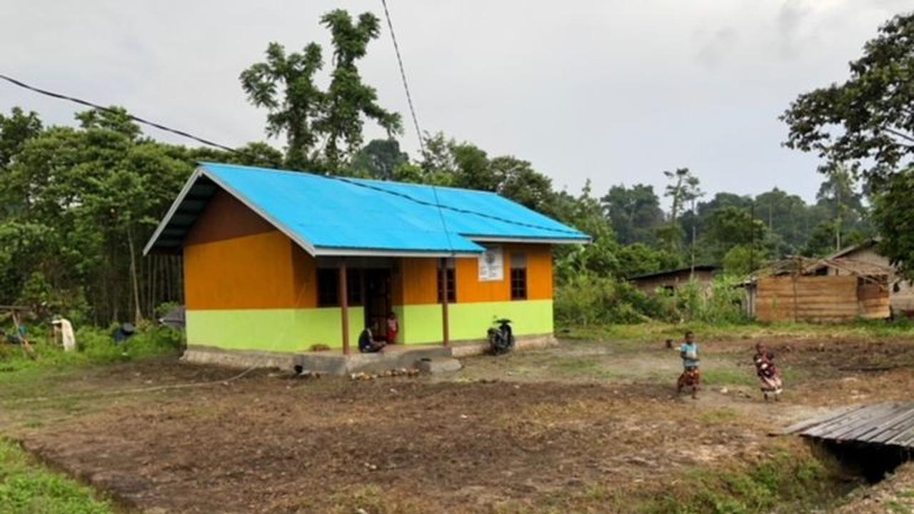 Setelah Menunggu 25 Tahun, Desa di Papua Ini Akhirnya Teraliri Listrik