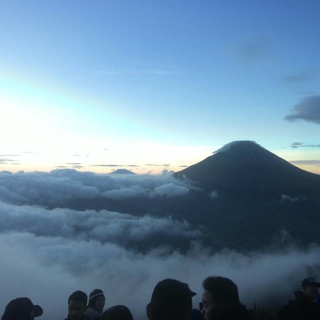 Perjalanan Travel nekad menuju Dieng Negri diatas awan... #KASKUStravelstory