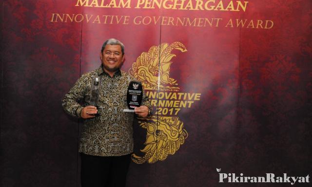 Aher Boyong Dua Penghargaan