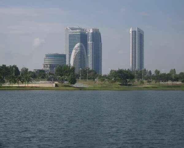 Putrajaya “The Intelligence Garden City” di Malaysia