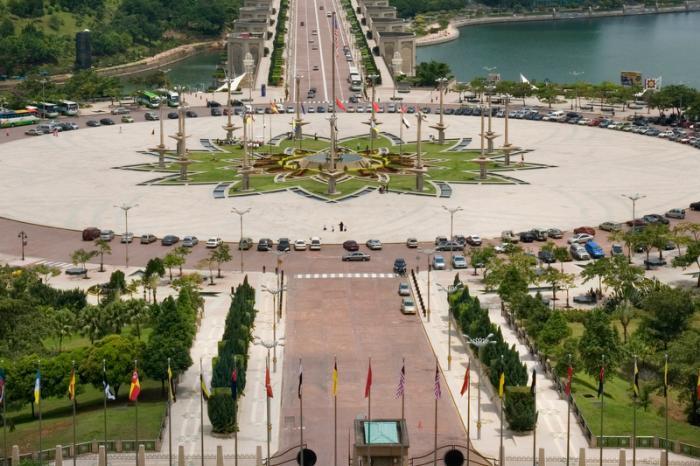 Putrajaya “The Intelligence Garden City” di Malaysia