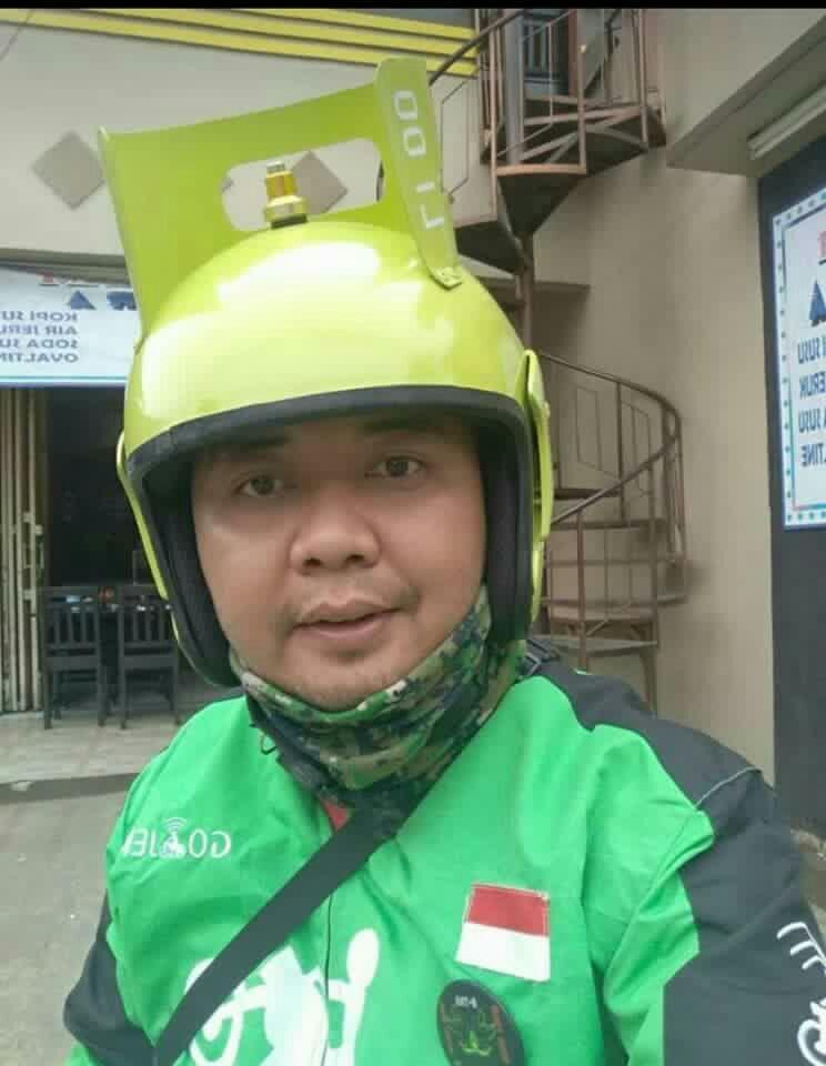 Sudah Ramah &amp; Berniat Hibur CS, Driver Gojek Malah Dapat Testimoni Buruk