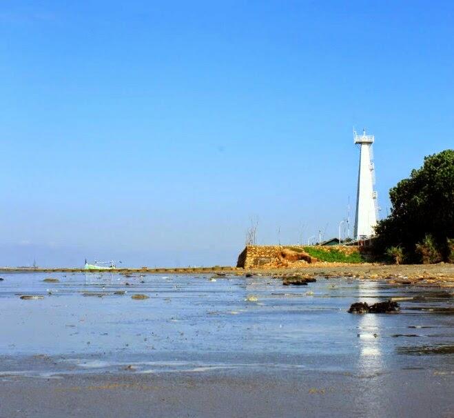 Perjalanan Menjelajahi Pulau Madura di Timur Laut Pulau Jawa