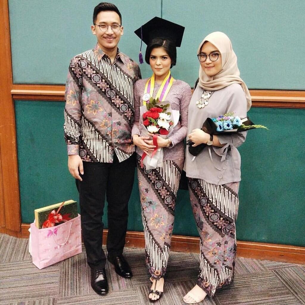 Fakta Menarik dan Makna Dibalik Atribut Wisuda