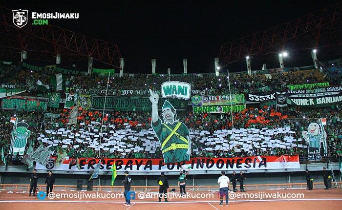 5 Suporter Sepak Bola Indonesia Terbaik, Terfanatik dan Kreatif 