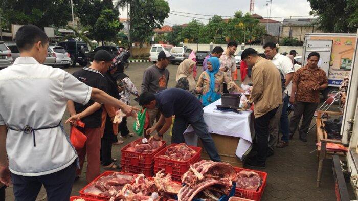 Jaga Stabilitas Harga Bahan Pokok, HIPMI Jaktim dan Pemkot Jaktim Adakan Bazar Murah