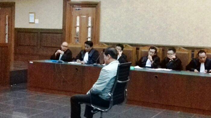 Andi Narogong Wajib Kembalikan Uang Korupsi E-KTP