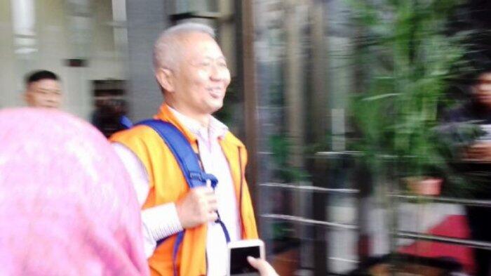 Bawa Ransel Biru, Mantan Dirjen Hubla Siap Duduk di Kursi Pesakitan