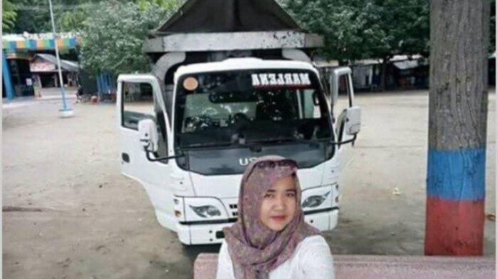 Sejak Menjanda, Wanita Asal Jember Ini Jadi Sopir Truk Cabe untuk Hidupi Anak-anaknya