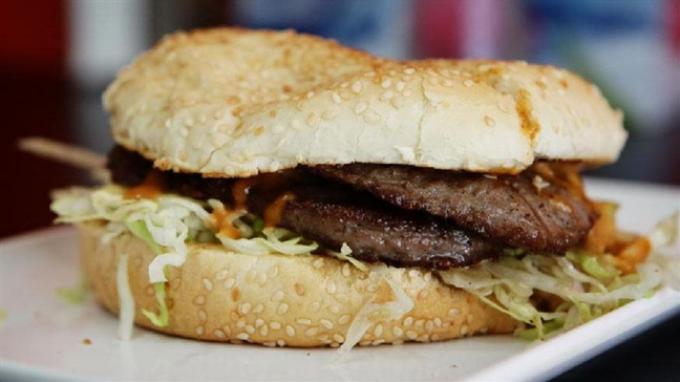 Inilah 10 Makanan Terburuk untuk Kesehatan Jantung