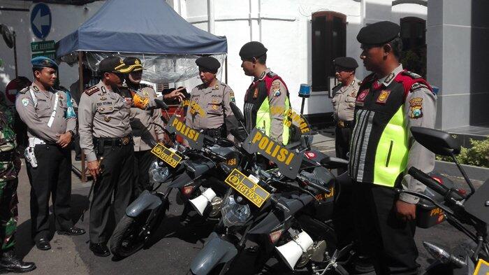 Mulai Besok Polisi-TNI Sterilisasi Gereja di Surabaya