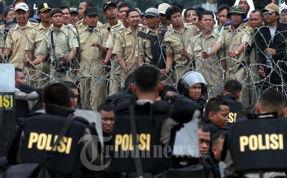 Diduga Ada Pungli, Perangkat Desa di Jateng dan Jatim Resah