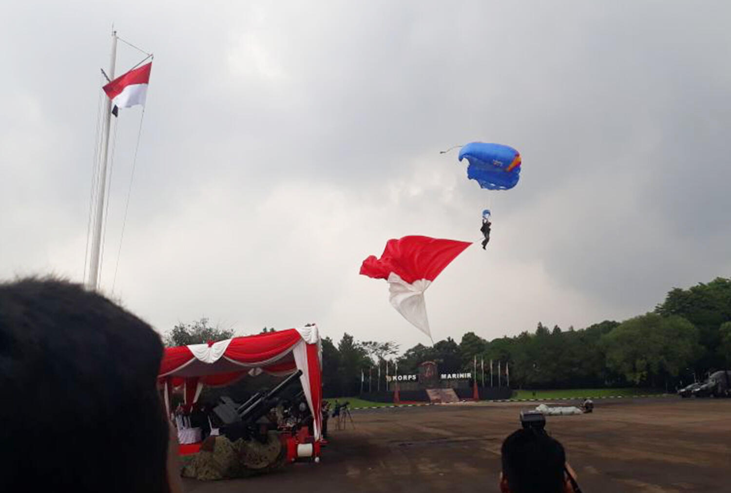 3 Keseruan Ini yang Bisa Kamu Lihat Saat Panglima TNI Kunjungi Korps Marinir
