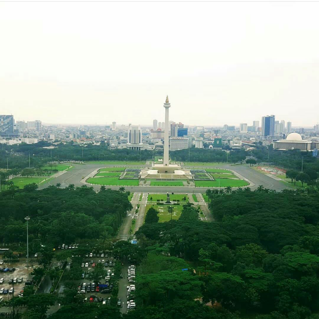 Waaah...
Indonesia Memiliki Perpustakaan Tertinggi Di Dunia ??
