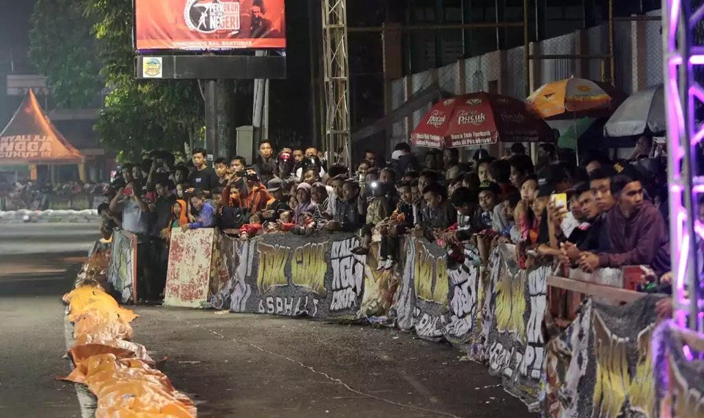 &#91;FR&#93; Mantabnya Nonton Final Trial Game Asphalt 2017 Malang