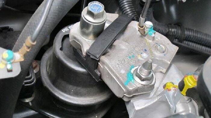 Lebih Jauh Seputar Engine Mounting, Ini Fungsi dan Konstruksinya