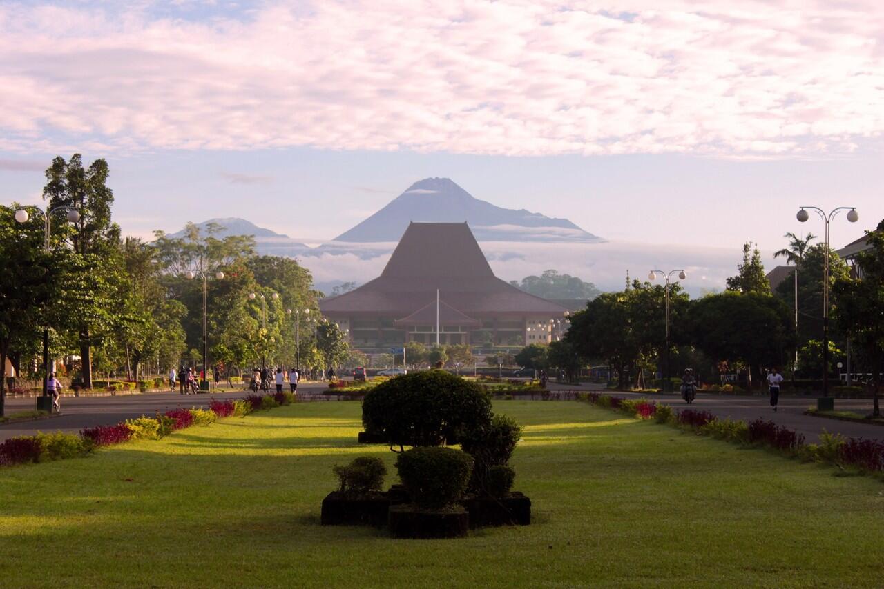 Untuk Merapi. Terimakasih.