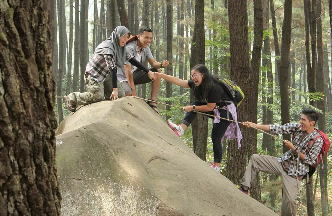 #KASKUStravelstory Bogor Salah Satu Surga Wisata Alam Yang Kece Di Indonesia