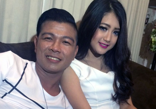 Begini Cara Andika Kangen Band Pikat Wanita Cantik