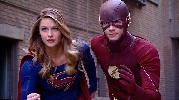 Mana yang Paling Cepat di Antara Superman, Supergirl dan The Flash?