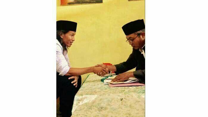 Pemuda 'Ndeso' Asal Bojonegoro Persunting Bule Cantik Asal Selandia Baru