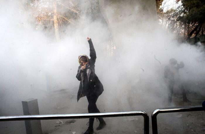 Masalah ekonomi picu demo antipemerintah di Iran