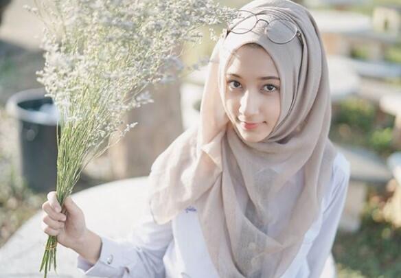 Bersaudara, 5 Hijabers Cantik Thailand Ini Mengguncang Dunia