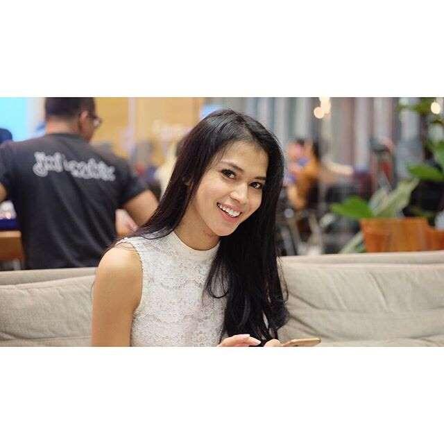 Dinda Syarif Jadi Wakil Indonesia di Ajang Internasional, Lihat Foto-foto Hot nya!