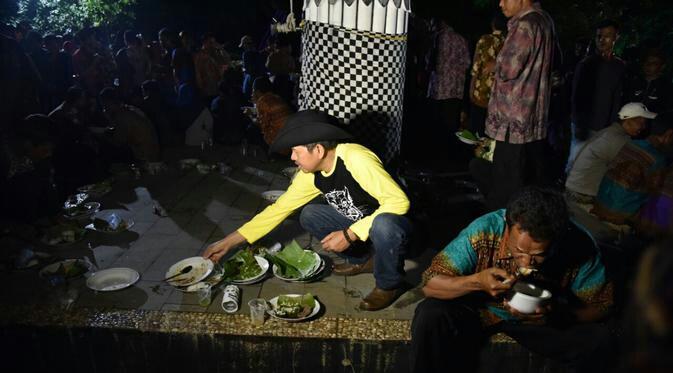 Tukar Nasib, Cara Unik Dedi Mulyadi Rayakan Pergantian Tahun