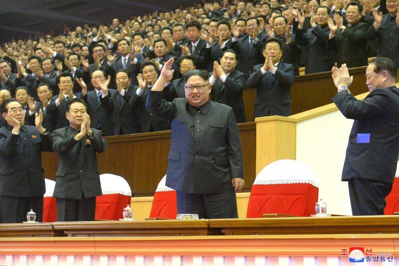 Balas Kim Jong-un, Trump Klaim Tombol Nuklirnya Lebih Besar
