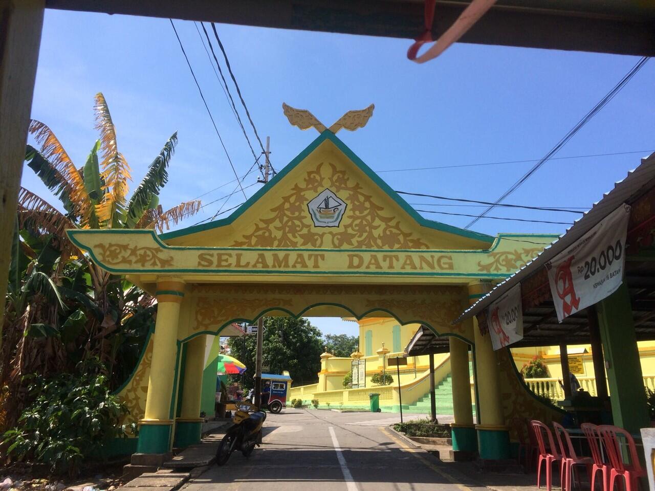 Pulau Penyengat Tiang Melayu yang Rekat