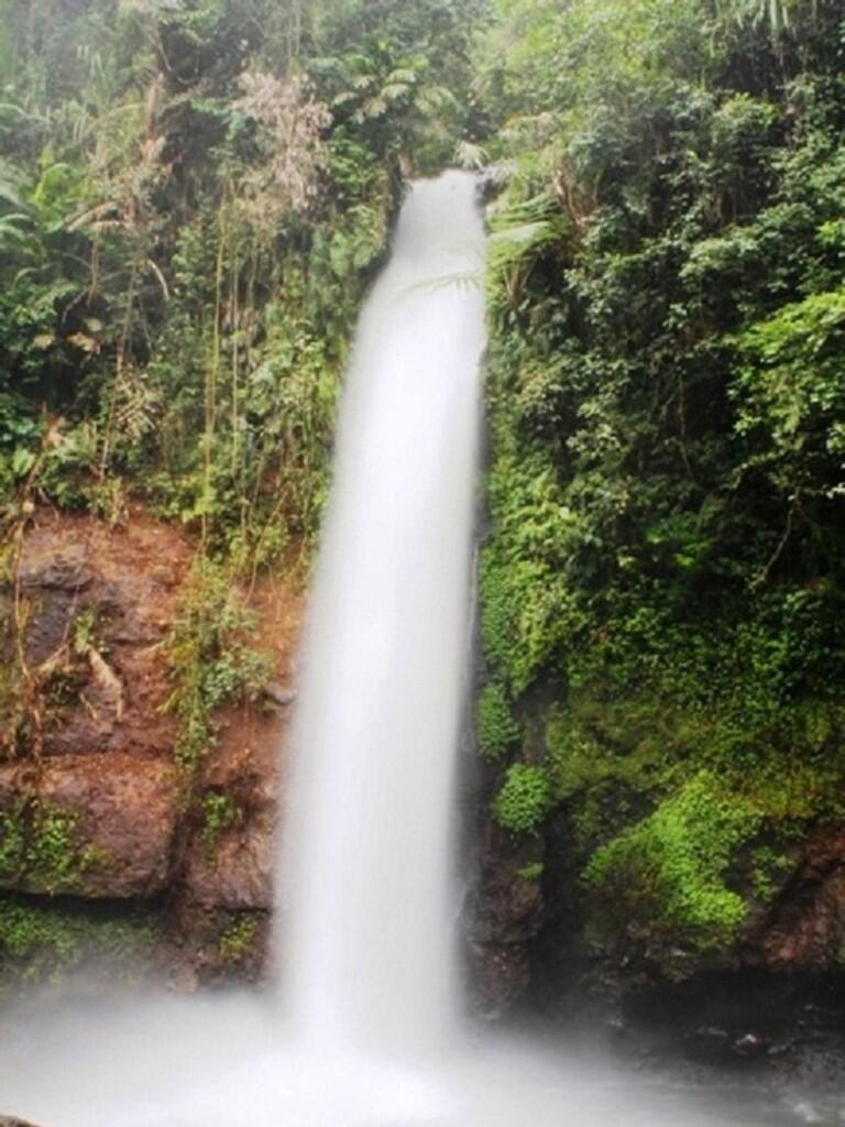 Jembatan Gantung Terpanjang Jadi Wisata Baru Situgunung