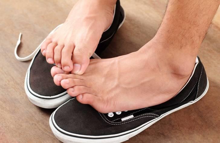 6 Khasiat Yang Akan Agan/Sista Dapatkan Karena Sering Memakai Kaos Kaki