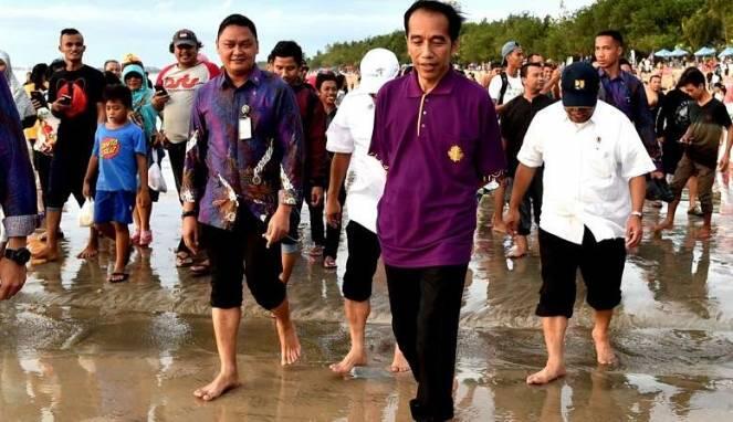 Ternyata Roy Suryo Kesal Lihat Jokowi Pakai Kaus Oblong