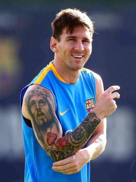 Perbedaan Ronaldo dan Messi Pada Seni Tato