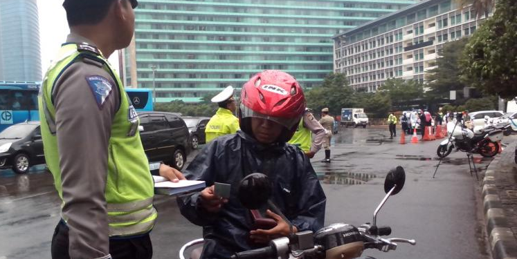 MA Batalkan Pergub Ahok Soal Larangan Sepeda Motor di Thamrin