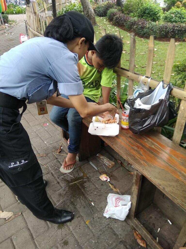 Hilang Dari Rumah, Anak Ini Ditemukan Jadi Kernet Bus di Jakarta