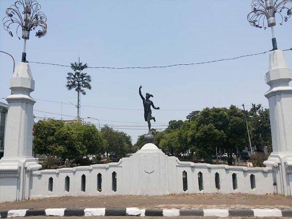 Ternyata Dulu Ada Pos Jaga Monyet di Jakarta Gan!