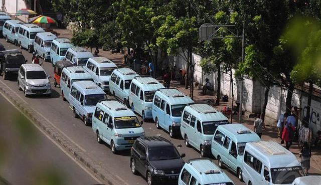 Kondisi Bahu Jalan Indonesia yang Mengkhawatirkan...