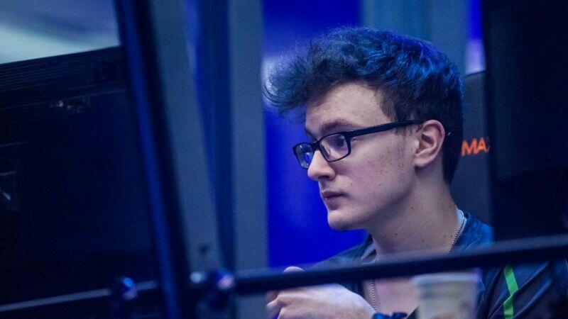 5 Fakta Seru tentang Miracle Dota 2: Sang 9K MMR Pertama di Dunia!